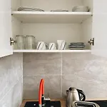 New Stylish & Modern Studio Apart - With Sea View Apartman