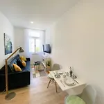 New Stylish & Modern Studio Apart - With Sea View * Pula